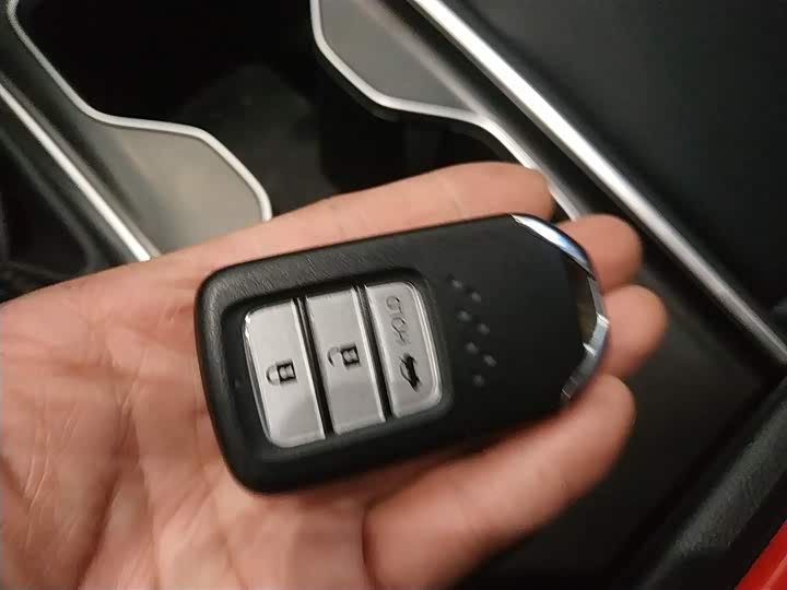 Фото 9 - Honda Accord