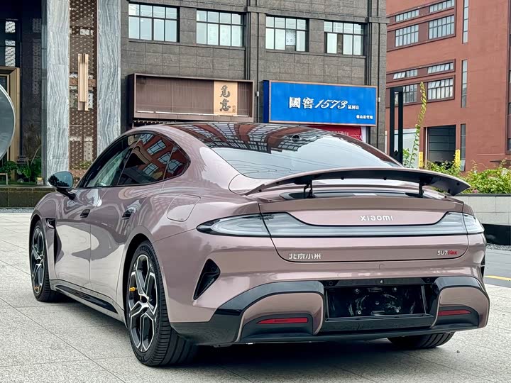 Фото 9 - Xiaomi SU7