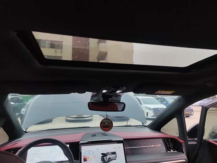 Фото 18 - GAC Trumpchi M8