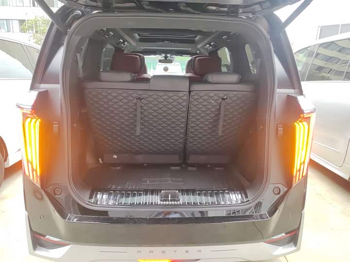 Фото 19 - GAC Trumpchi M8