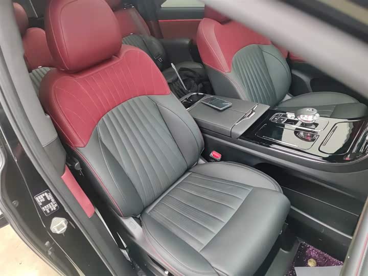 Фото 25 - GAC Trumpchi M8