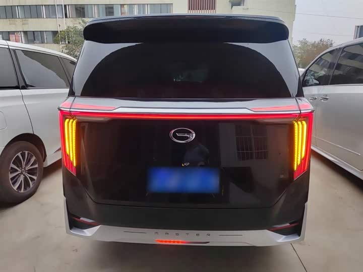 Фото 6 - GAC Trumpchi M8