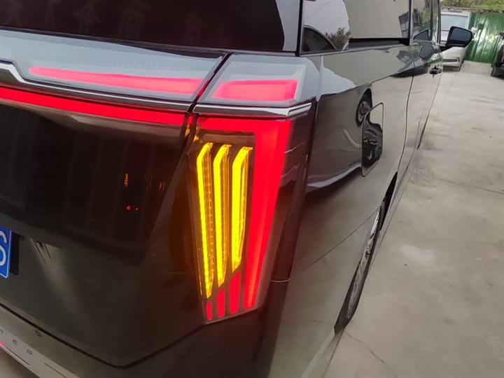 Фото 8 - GAC Trumpchi M8