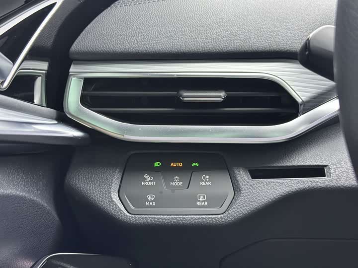 Фото 15 - Volkswagen ID.4 Crozz