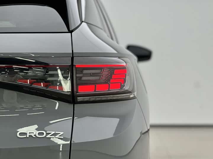 Фото 17 - Volkswagen ID.4 Crozz