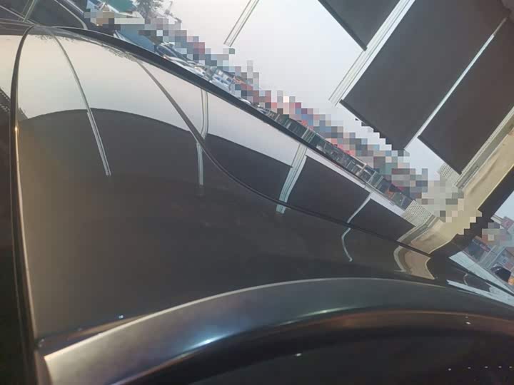 Фото 27 - LiXiang One