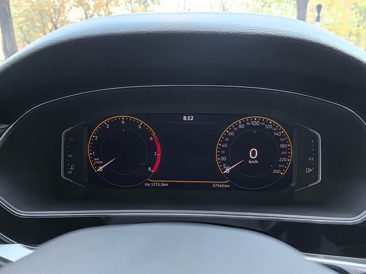 Фото 12 - Volkswagen Passat