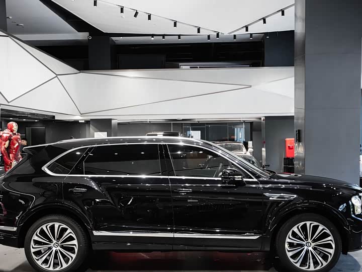 Фото 8 - Bentley Bentayga