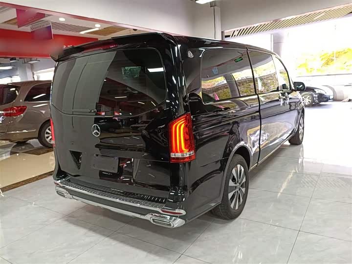 Фото 7 - Mercedes-Benz Vito