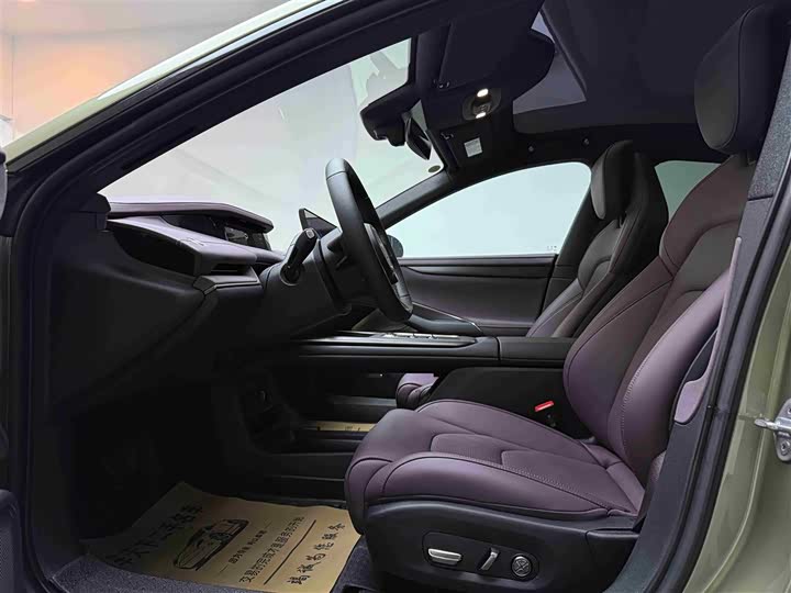 Фото 3 - Xiaomi SU7