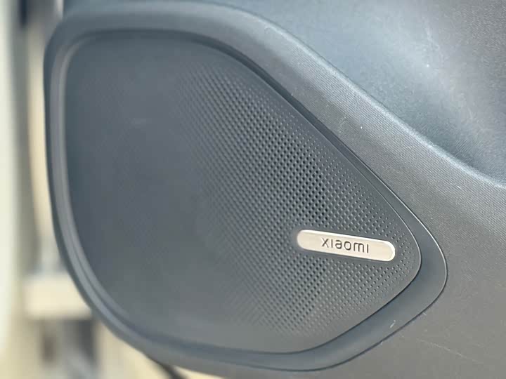 Фото 12 - Xiaomi SU7