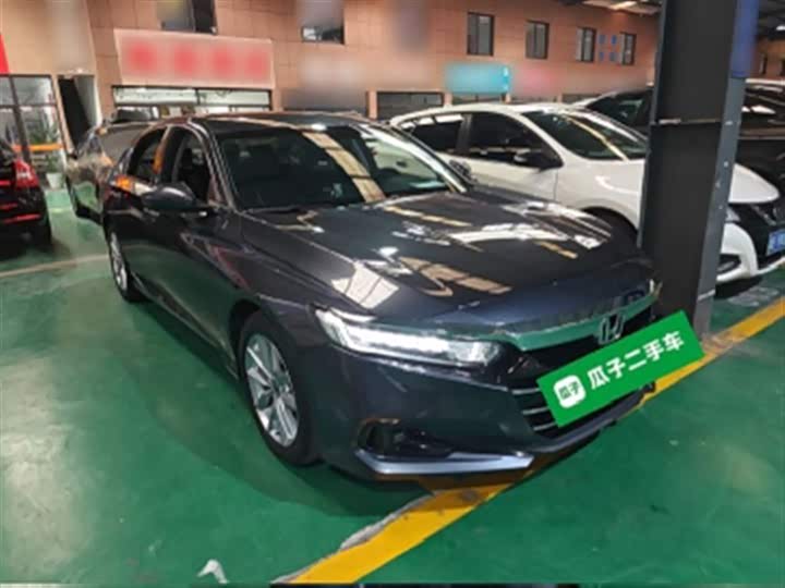 Фото 6 - Honda Accord