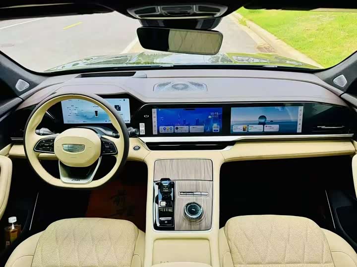 Фото 5 - Geely Monjaro