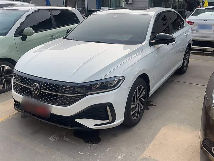 Фото 2 - Volkswagen Lavida