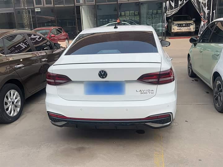 Фото 6 - Volkswagen Lavida