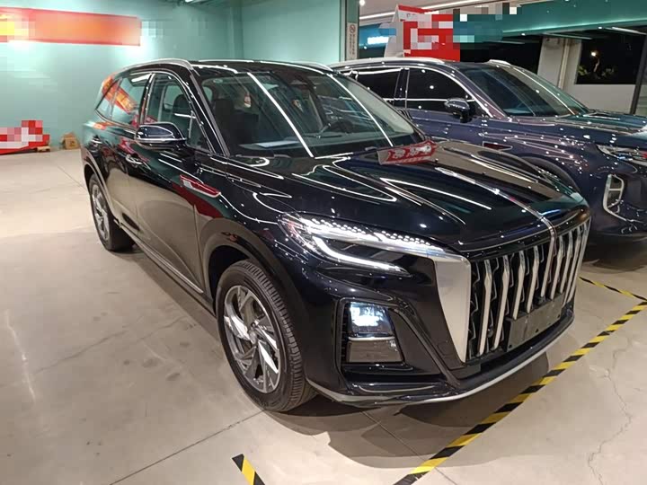 Фото 4 - Hongqi HS3 Hybrid