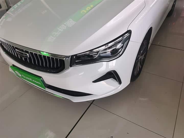 Фото 24 - Geely Emgrand