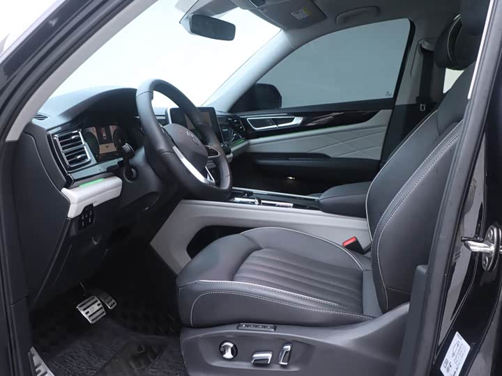 Фото 7 - Volkswagen Teramont Pro