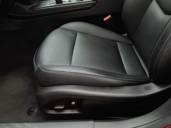 Фото 20 - Cadillac CT5