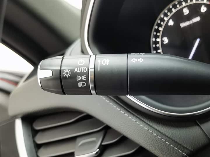 Фото 21 - Cadillac CT5