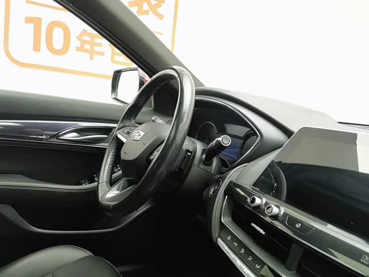 Фото 22 - Cadillac CT5