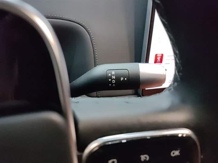 Фото 14 - LiXiang L8