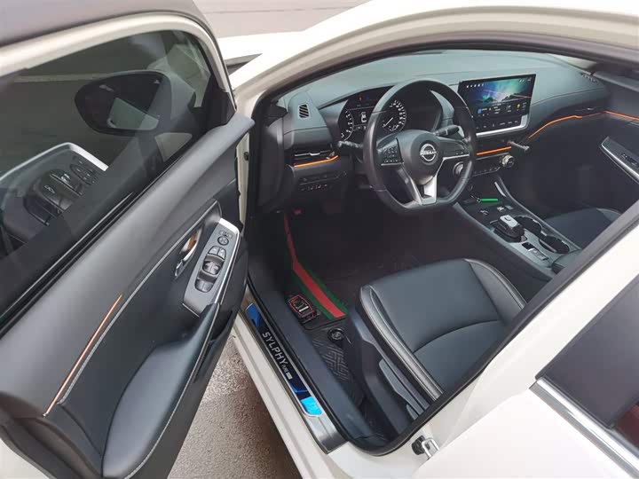 Фото 16 - Nissan Sylphy