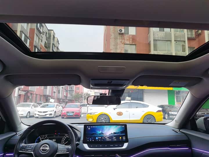 Фото 18 - Nissan Sylphy