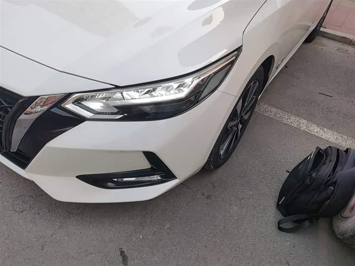 Фото 24 - Nissan Sylphy