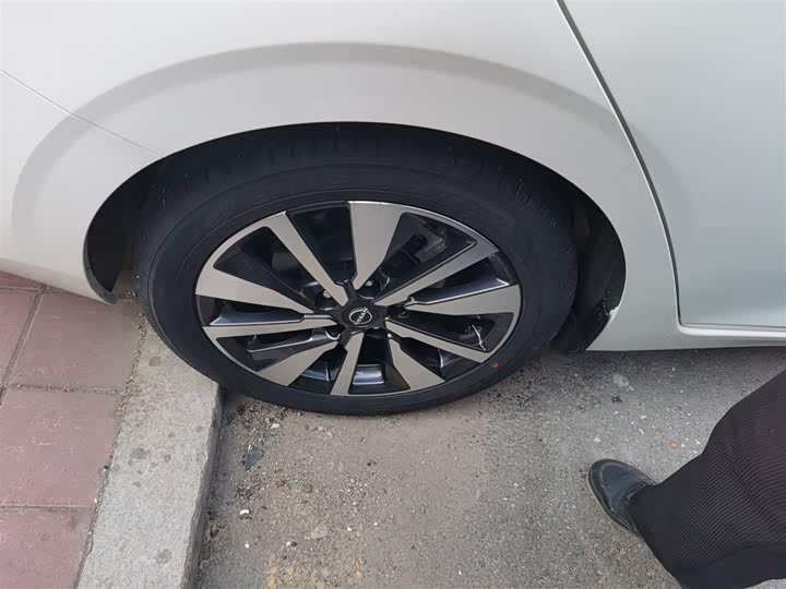 Фото 26 - Nissan Sylphy