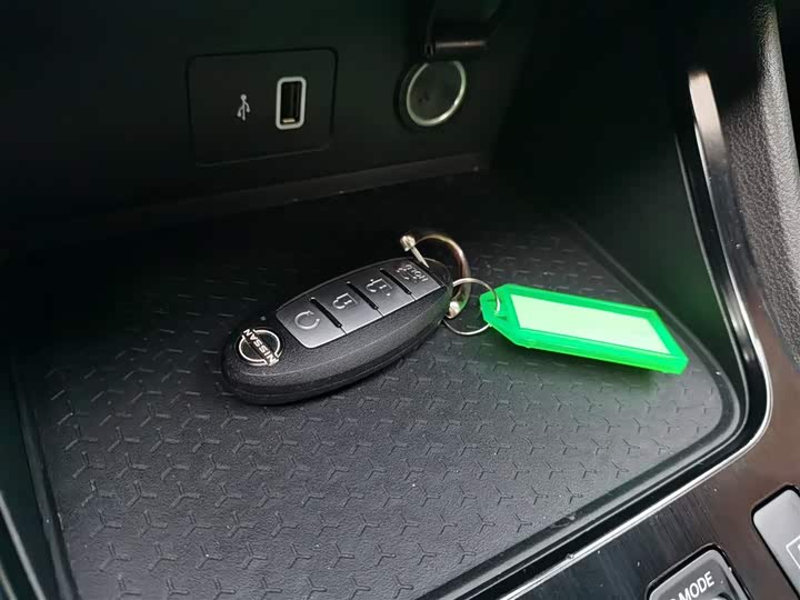 Фото 9 - Nissan Sylphy