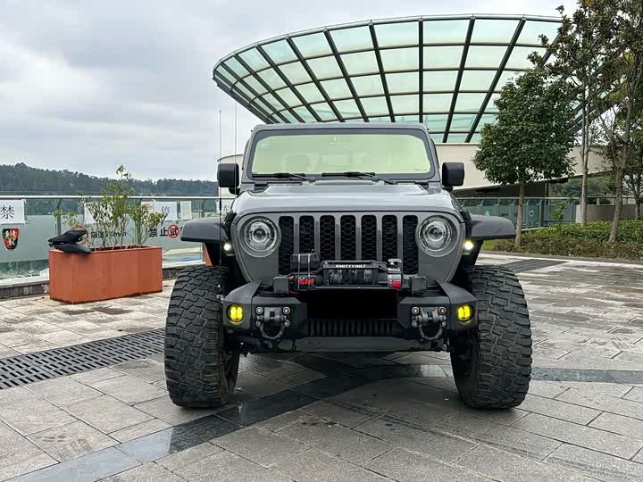 Фото 2 - Jeep Gladiator