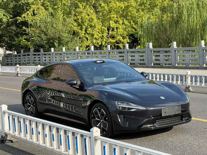 Фото 3 - Xiaomi SU7