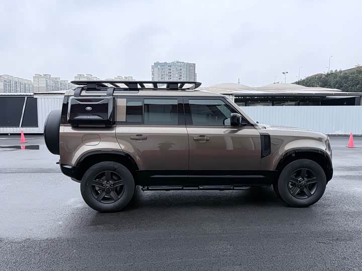 Фото 4 - Land Rover Defender