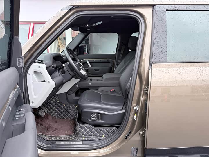 Фото 5 - Land Rover Defender