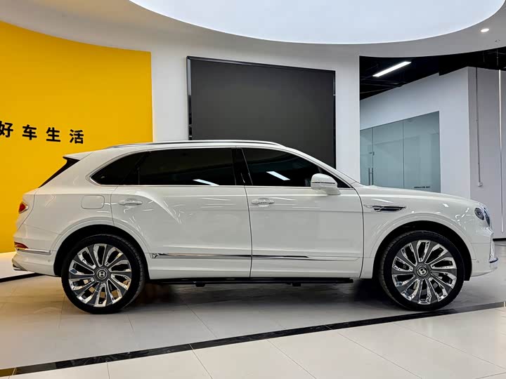 Фото 4 - Bentley Bentayga