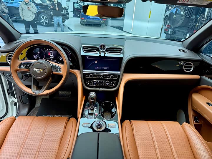 Фото 6 - Bentley Bentayga