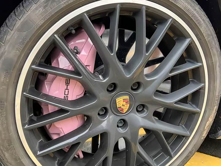 Фото 5 - Porsche Panamera