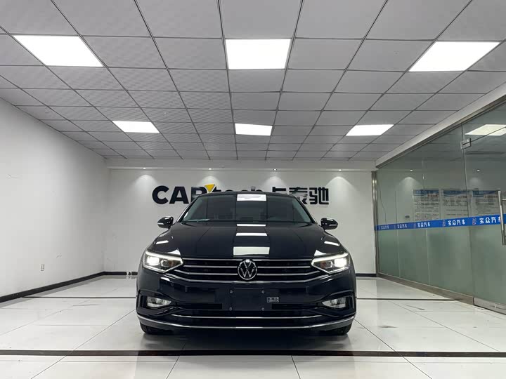 Фото 2 - Volkswagen Magotan