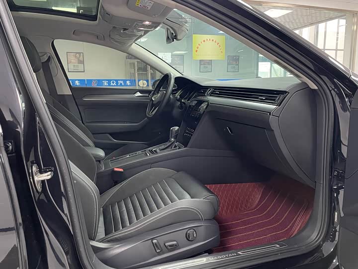 Фото 7 - Volkswagen Magotan