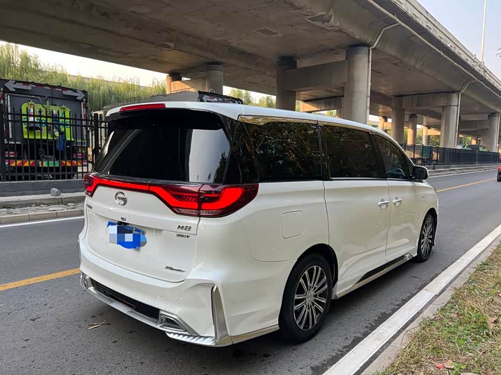 Фото 5 - GAC Trumpchi M8