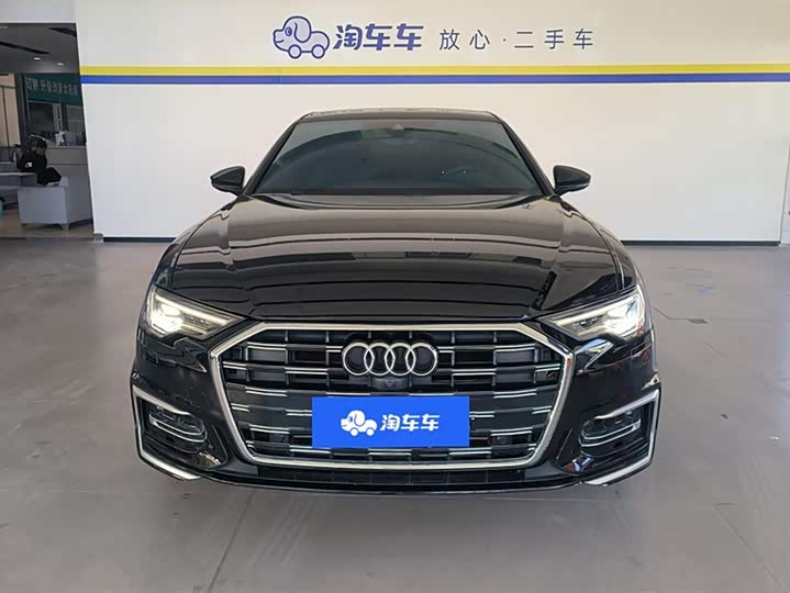 Фото 2 - Audi A6L