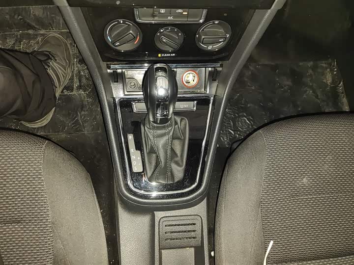 Фото 14 - Volkswagen Bora