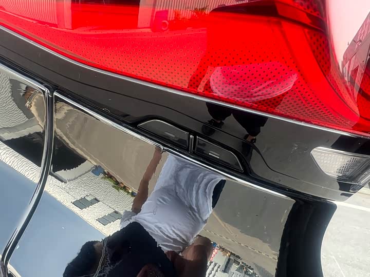 Фото 19 - Toyota Vellfire