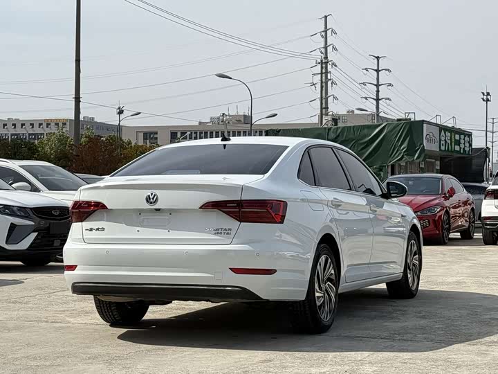 Фото 9 - Volkswagen Sagitar L