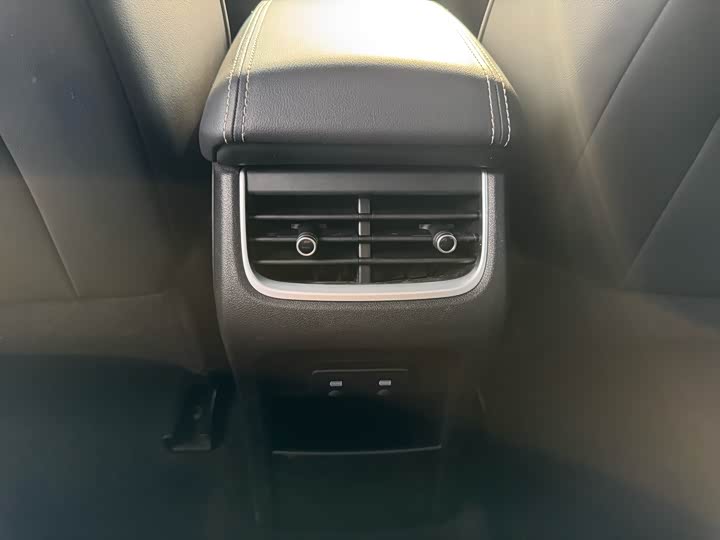 Фото 16 - Tank 300