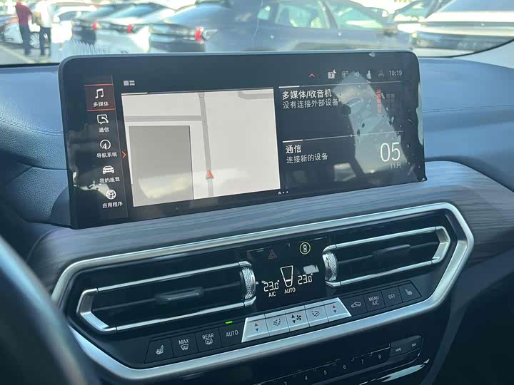 Фото 16 - BMW X3