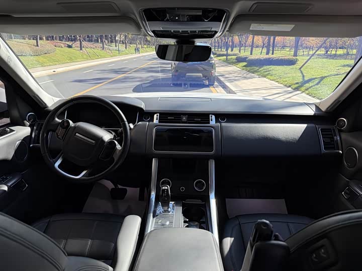 Фото 14 - Land Rover Range Rover Sport Hybrid