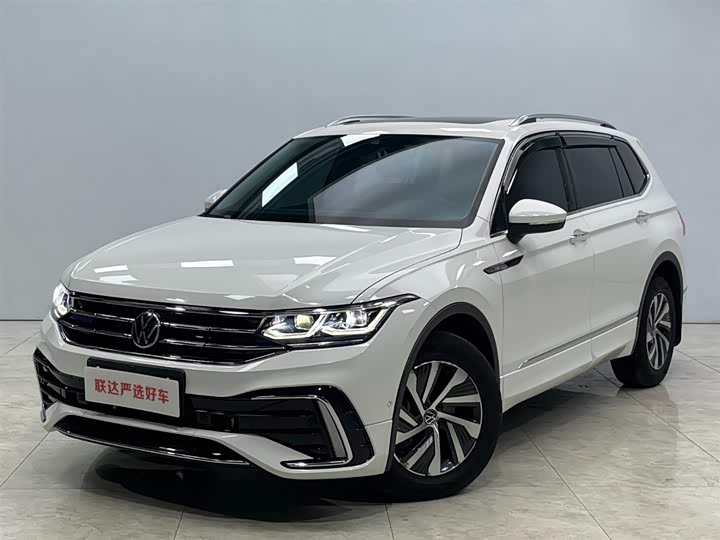 Фото 2 - Volkswagen Tiguan L Hybrid