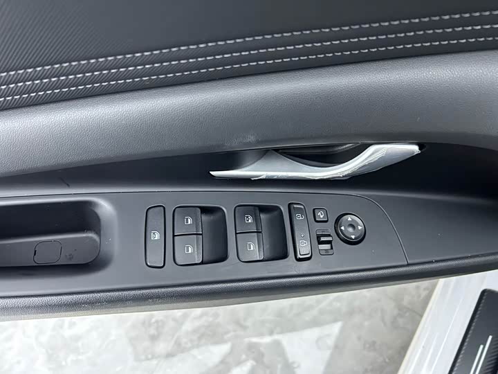 Фото 11 - Hyundai Elantra N line